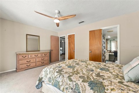 House in Safety Harbor, Florida 3 bedrooms, 177.91 sq.m. № 2430513 - photo 27