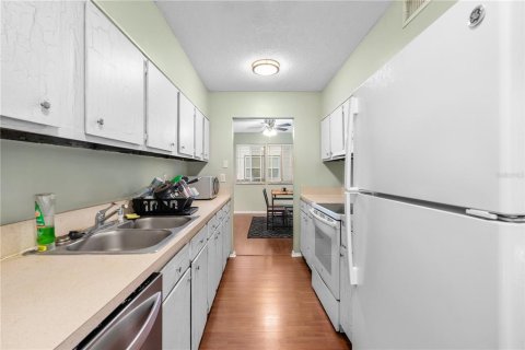 Купить кондоминиум в Гейнсвилл, Флорида 11 комнат, 119.75м2, № 1858208 - фото 21