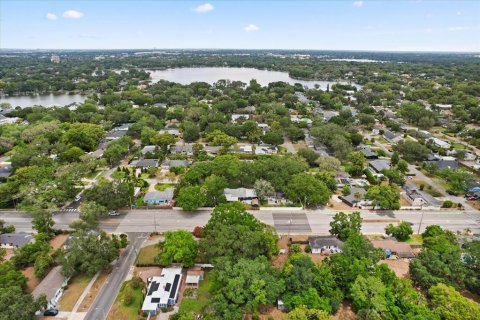 House in Orlando, Florida 3 bedrooms, 136.66 sq.m. № 1675950 - photo 17