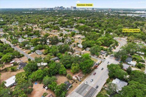 House in Orlando, Florida 3 bedrooms, 136.66 sq.m. № 1675950 - photo 4