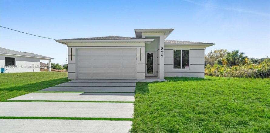 Casa en Lehigh Acres, Florida 3 dormitorios, 123.1 m2 № 1699614
