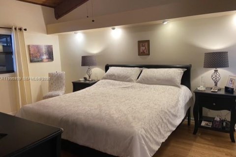 Casa en alquiler en Pembroke Pines, Florida, 2 dormitorios, 111.11 m2 № 2058622 - foto 7