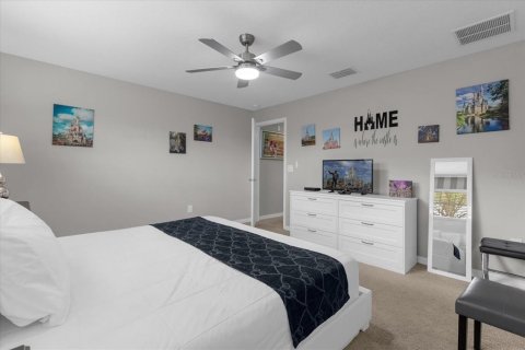 Adosado en venta en Kissimmee, Florida, 4 dormitorios, 177.81 m2 № 1435721 - foto 11