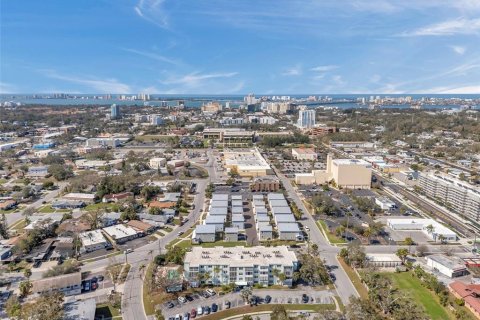 Condo in Clearwater, Florida, 1 bedroom  № 1565128 - photo 30