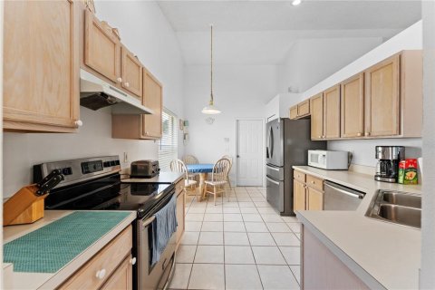 Villa ou maison à vendre à Bradenton, Floride: 3 chambres, 139.45 m2 № 1736766 - photo 8
