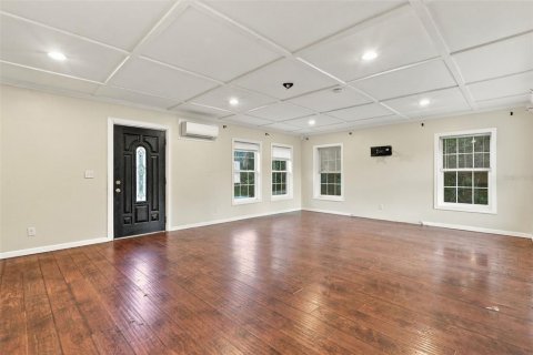 Villa ou maison à vendre à Orange City, Floride: 3 chambres, 208.66 m2 № 2416803 - photo 3