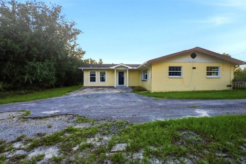 Villa ou maison à Orange City, Floride 3 chambres, 208.66 m2 № 2416803