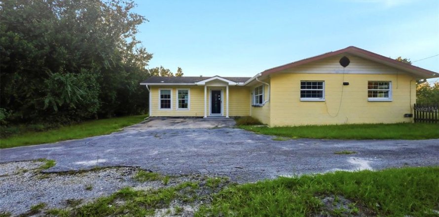 Villa ou maison à Orange City, Floride 3 chambres, 208.66 m2 № 2416803