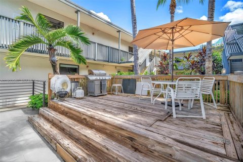 Apartamento en alquiler en Miami, Florida, 2 dormitorios, 63.08 m2 № 1992095 - foto 15