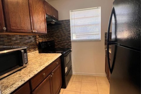 Condominio en alquiler en Hallandale Beach, Florida, 1 dormitorio, 57.6 m2 № 1929061 - foto 8