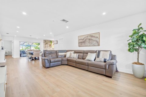 Villa ou maison à vendre à Fort Lauderdale, Floride: 3 chambres, 136.66 m2 № 2088101 - photo 20
