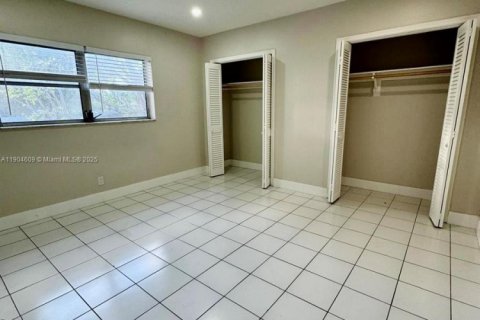 Apartamento en alquiler en Hollywood, Florida, 1 dormitorio, 65.03 m2 № 1956499 - foto 7