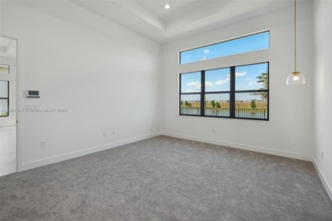 House in Palm Beach Gardens, Florida 3 bedrooms, 228.91 sq.m. № 2012670 - photo 26