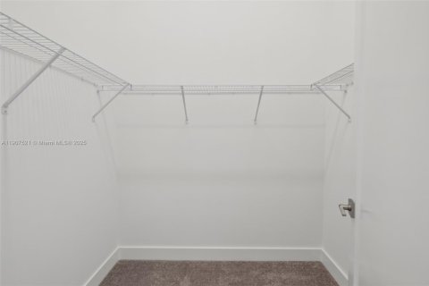 House in Palm Beach Gardens, Florida 3 bedrooms, 228.91 sq.m. № 2012670 - photo 28