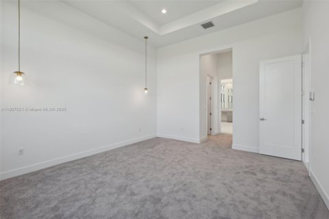 House in Palm Beach Gardens, Florida 3 bedrooms, 228.91 sq.m. № 2012670 - photo 27