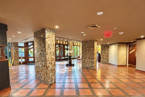Copropriété à vendre à Miami, Floride: 1 chambre, 77.67 m2 № 2421477 - photo 19
