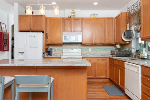 Casa en venta en Kissimmee, Florida, 2 dormitorios, 169.92 m2 № 1857932 - foto 2