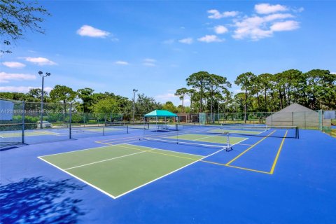 Adosado en venta en Palm Beach Gardens, Florida, 3 dormitorios, 148.27 m2 № 2185912 - foto 24