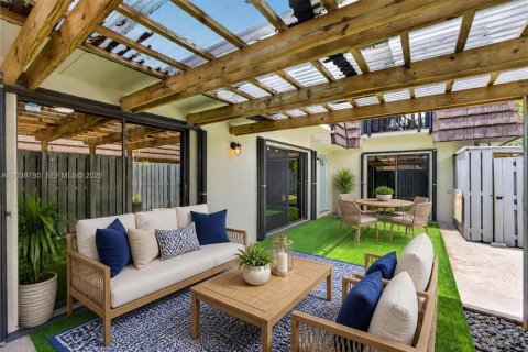 Adosado en venta en Palm Beach Gardens, Florida, 3 dormitorios, 148.27 m2 № 2185912 - foto 3