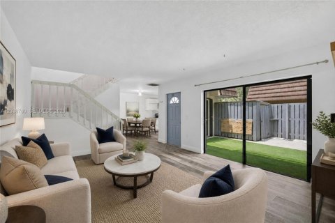 Adosado en venta en Palm Beach Gardens, Florida, 3 dormitorios, 148.27 m2 № 2185912 - foto 8
