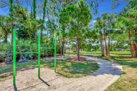Adosado en venta en Palm Beach Gardens, Florida, 3 dormitorios, 148.27 m2 № 2185912 - foto 22