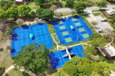 Adosado en venta en Palm Beach Gardens, Florida, 3 dormitorios, 148.27 m2 № 2185912 - foto 20
