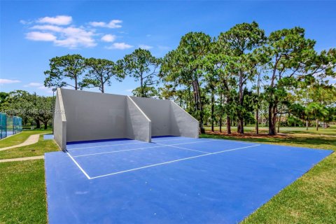 Adosado en venta en Palm Beach Gardens, Florida, 3 dormitorios, 148.27 m2 № 2185912 - foto 23