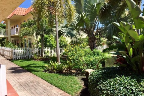 Снять в аренду кондоминиум в Форт-Лодердейл, Флорида 2 спальни, 68.75м2, № 2006063 - фото 4