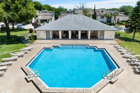 Condominio en alquiler en Winter Haven, Florida, 2 dormitorios, 100.15 m2 № 1873890 - foto 26