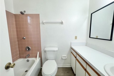 Condominio en alquiler en Winter Haven, Florida, 2 dormitorios, 100.15 m2 № 1873890 - foto 20