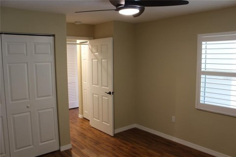 House in Sarasota, Florida 3 bedrooms, 145.02 sq.m. № 1524886 - photo 26
