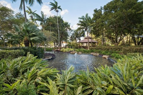 Condominio en venta en Miami, Florida, 2 dormitorios, 117.8 m2 № 2006096 - foto 27