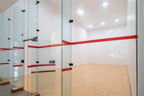 Condominio en venta en Miami, Florida, 2 dormitorios, 117.8 m2 № 2006096 - foto 13