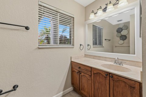Villa ou maison à vendre à Port St. Lucie, Floride: 3 chambres, 229.47 m2 № 2087483 - photo 17