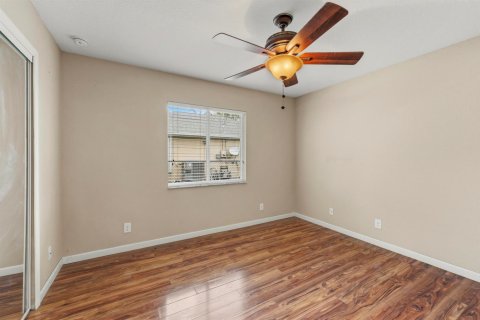 Villa ou maison à vendre à Port St. Lucie, Floride: 3 chambres, 229.47 m2 № 2087483 - photo 19