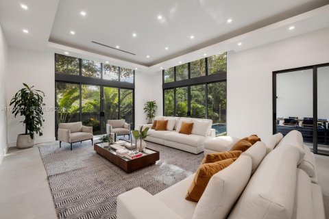 Villa ou maison à vendre à Biscayne Park, Floride: 4 chambres, 363.99 m2 № 1991707 - photo 7