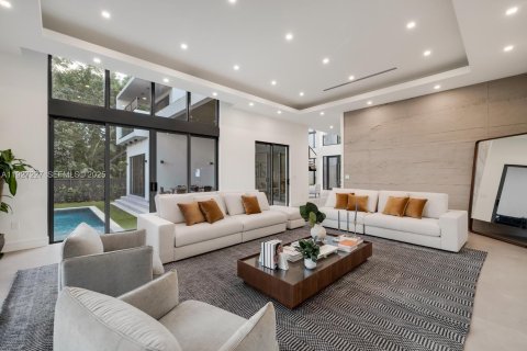 Villa ou maison à vendre à Biscayne Park, Floride: 4 chambres, 363.99 m2 № 1991707 - photo 6