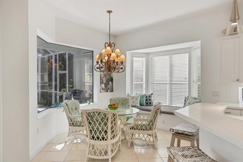 Villa ou maison à vendre à University Park, Floride: 4 chambres, 236.99 m2 № 2093264 - photo 16