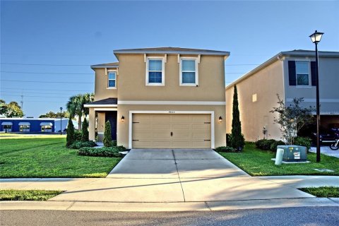 Villa ou maison à louer à Sarasota, Floride: 4 chambres, 212.65 m2 № 2415202 - photo 2