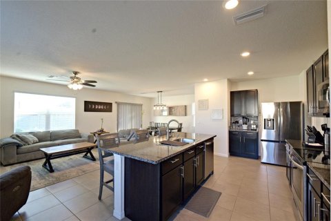 Villa ou maison à louer à Sarasota, Floride: 4 chambres, 212.65 m2 № 2415202 - photo 6