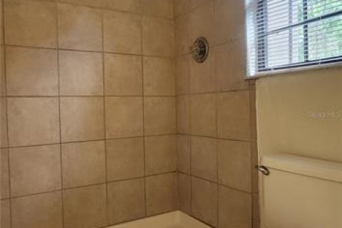 Condominio en alquiler en Gainesville, Florida, 3 dormitorios, 119.84 m2 № 1833241 - foto 10