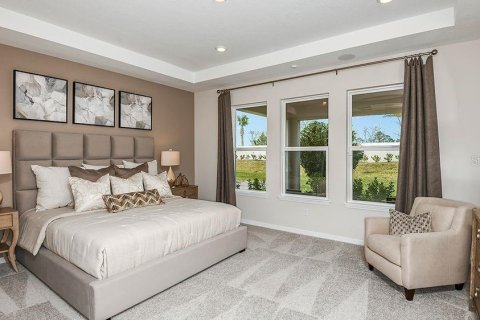 House in Plant City, Florida 4 bedrooms, 283.63 sq.m. № 2101688 - photo 14