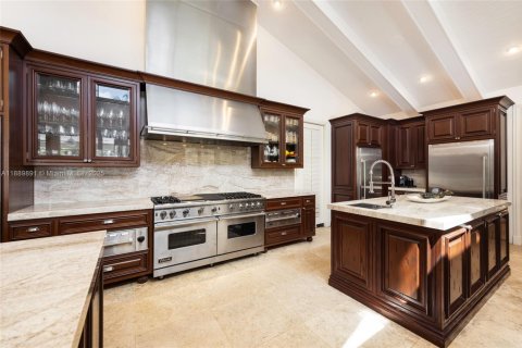 Villa ou maison à vendre à Palmetto Bay, Floride: 8 chambres, 880.81 m2 № 1944824 - photo 12