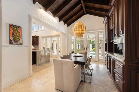 Villa ou maison à vendre à Palmetto Bay, Floride: 8 chambres, 880.81 m2 № 1944824 - photo 13