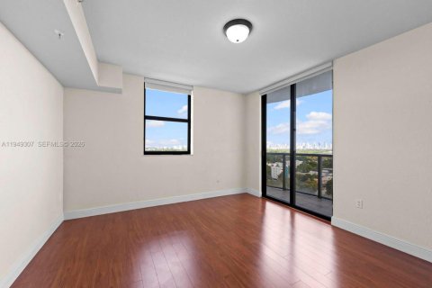 Купить кондоминиум в Майами, Флорида 2 спальни, 112.69м2, № 2089268 - фото 25