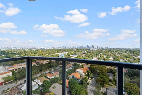 Купить кондоминиум в Майами, Флорида 2 спальни, 112.69м2, № 2089268 - фото 26