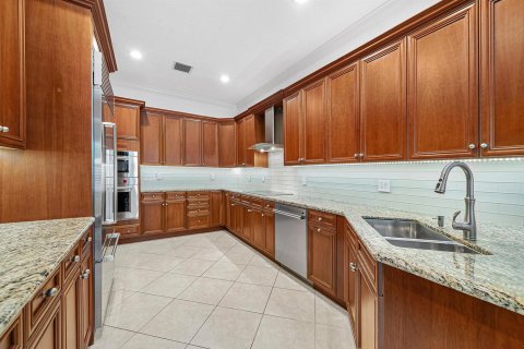 Townhouse in Delray Beach, Florida 3 bedrooms, 267.93 sq.m. № 2392017 - photo 14