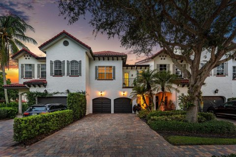 Townhouse in Delray Beach, Florida 3 bedrooms, 267.93 sq.m. № 2392017 - photo 3