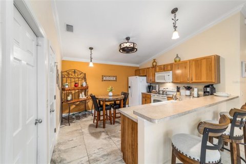 Villa ou maison à vendre à The Villages, Floride: 2 chambres, 107.4 m2 № 1782458 - photo 24