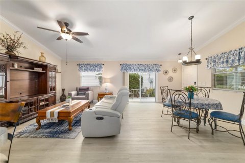 Villa ou maison à vendre à The Villages, Floride: 2 chambres, 107.4 m2 № 1782458 - photo 16